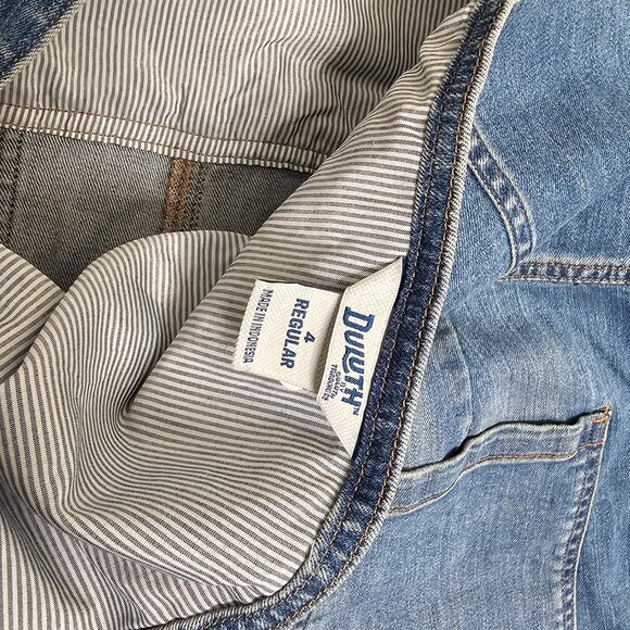 NWT Duluth wrap around tie blue Jean overalls size 4  30X28 A3-32 - Picture 6 of 6